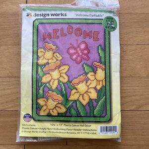 Design Works Plastic Canvis Kit ''WELCOME DAFFODILS'' JAS-044-224 NEW Sealed
